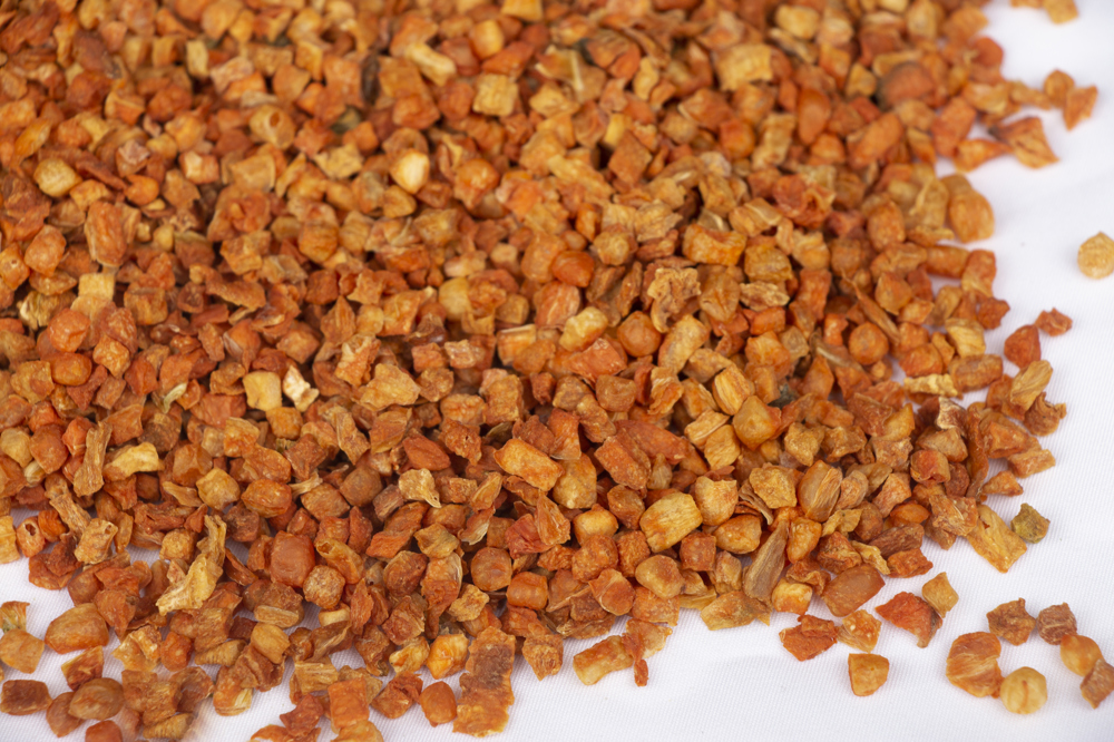 Puffed Small Carrot Cubes